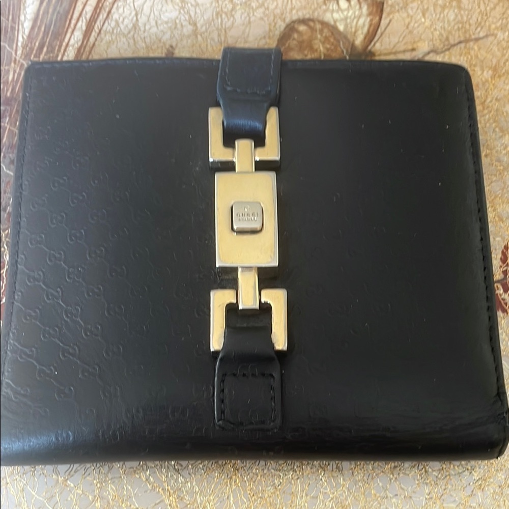 Gucci vintage  Black Jackie pistonWallet with Gold Hardware